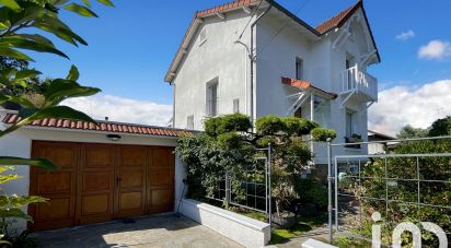 Maison traditionnelle 6 pièces de 130 m² à Montfermeil (93370)