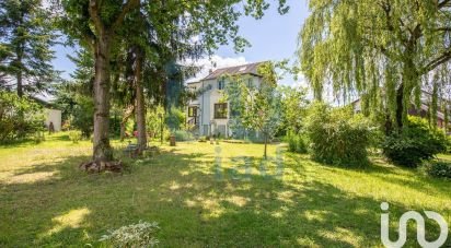 Traditional house 5 rooms of 122 m² in Yerres (91330)