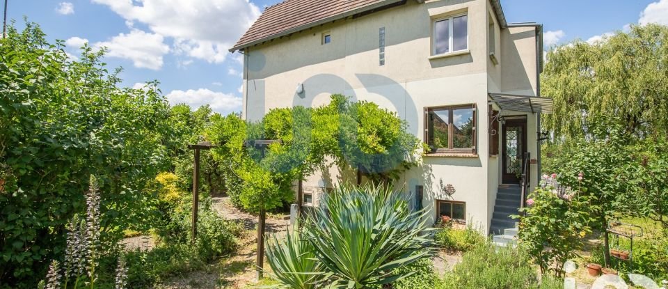 Maison traditionnelle 5 pièces de 122 m² à Yerres (91330)