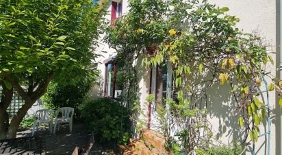 Traditional house 4 rooms of 77 m² in Yerres (91330)