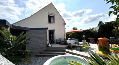 Maison 5 pièces de 95 m² à Saint-Aubin-d'Arquenay (14970)