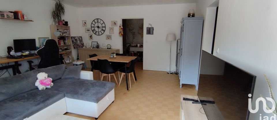 Apartment 3 rooms of 72 m² in Rouen (76000)