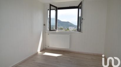 Apartment 4 rooms of 104 m² in Fontaine (38600)