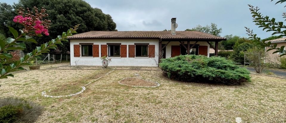 Maison 5 pièces de 120 m² à Grayan-et-l'Hôpital (33590)