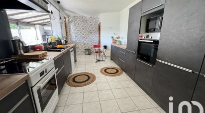 Maison 11 pièces de 254 m² à Bourbon-Lancy (71140)