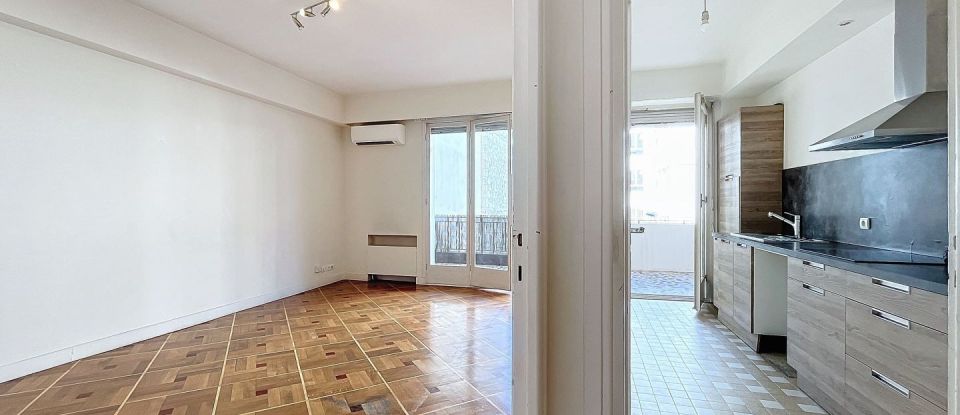 Appartement 1 pièce de 48 m² à Nice (06000)