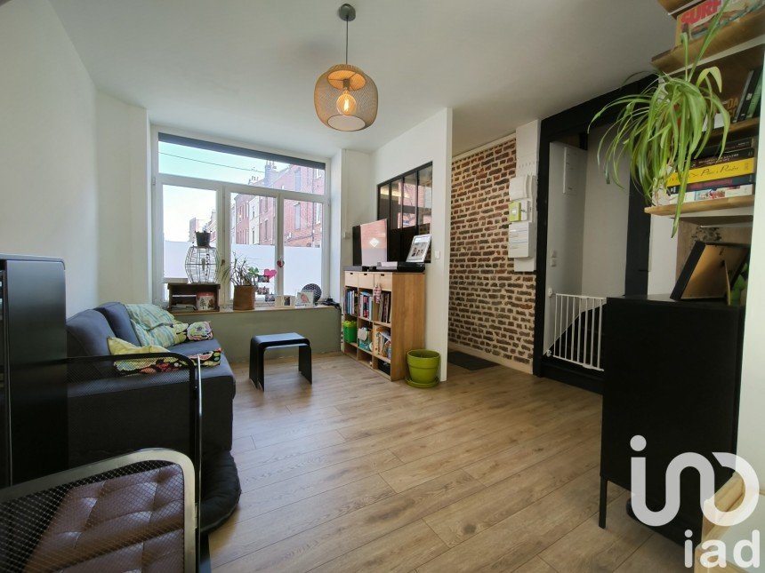 Town house 4 rooms of 73 m² in Lille (59000)