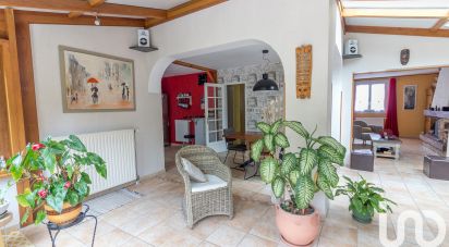 Maison 6 pièces de 125 m² à Voisins-le-Bretonneux (78960)