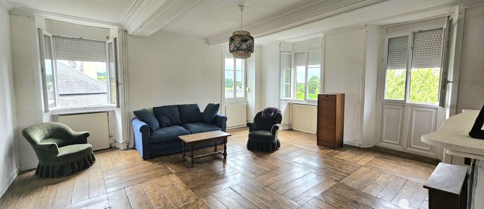 Maison de ville 4 pièces de 136 m² à Torigny-les-Villes (50160)