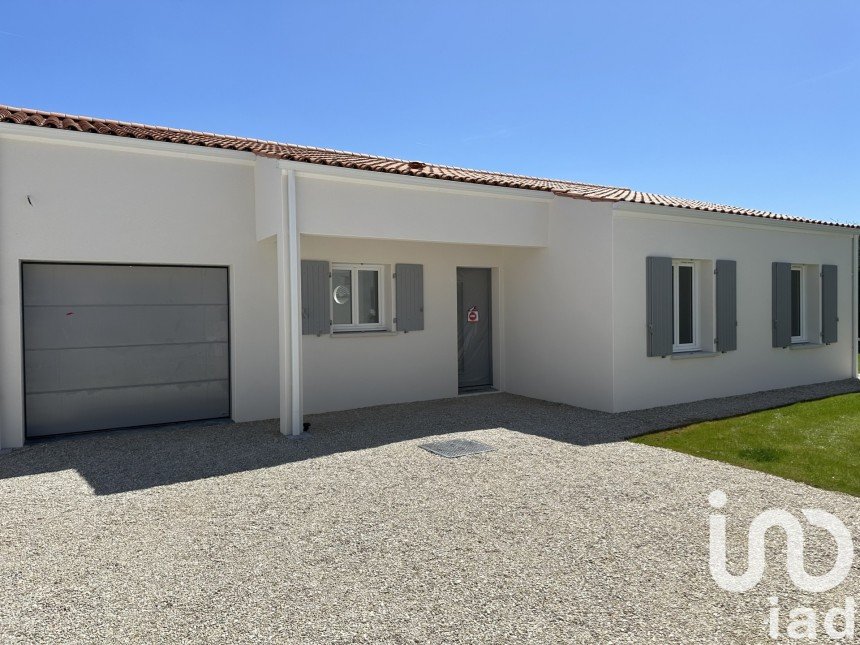 Pavilion 5 rooms of 101 m² in Meschers-sur-Gironde (17132)