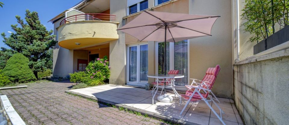 Apartment 3 rooms of 67 m² in Hayange (57700)