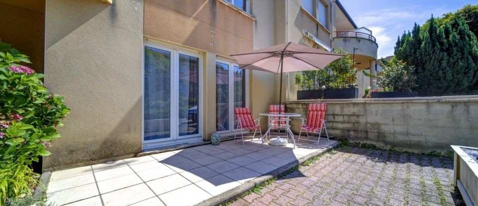 Apartment 3 rooms of 67 m² in Hayange (57700)