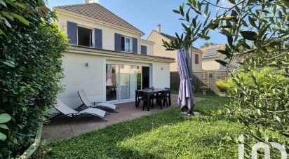 Maison 6 pièces de 125 m² à Saint-Pierre-du-Perray (91280)