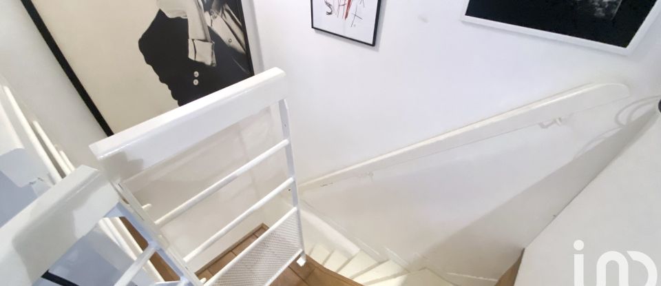 Appartement 3 pièces de 56 m² à Paris (75010)