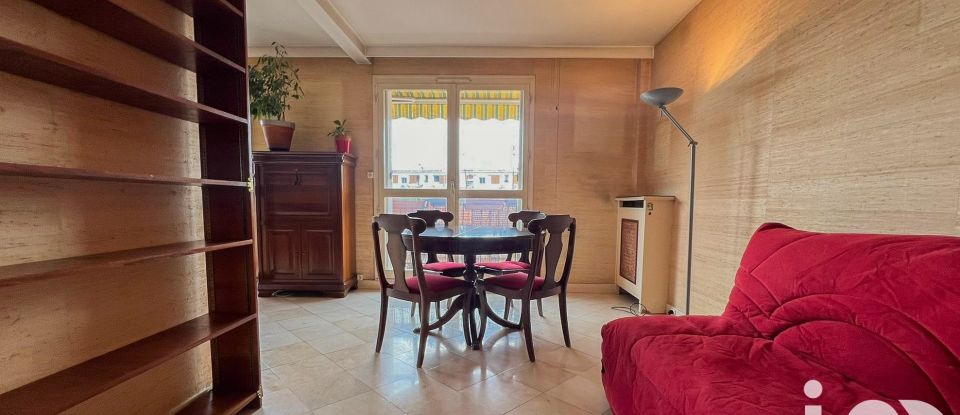 Apartment 4 rooms of 83 m² in Romainville (93230)