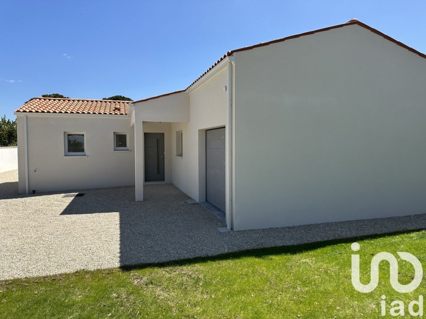 Pavilion 5 rooms of 99 m² in Meschers-sur-Gironde (17132)