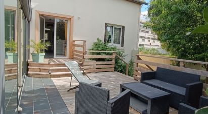 House 6 rooms of 135 m² in Saint-Brieuc (22000)