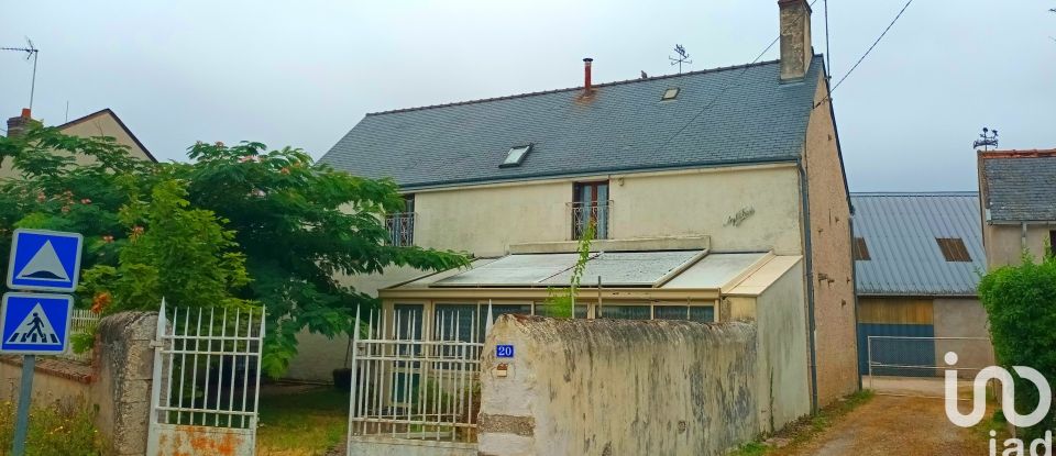 House 6 rooms of 163 m² in La Chapelle-Saint-Martin-en-Plaine (41500)