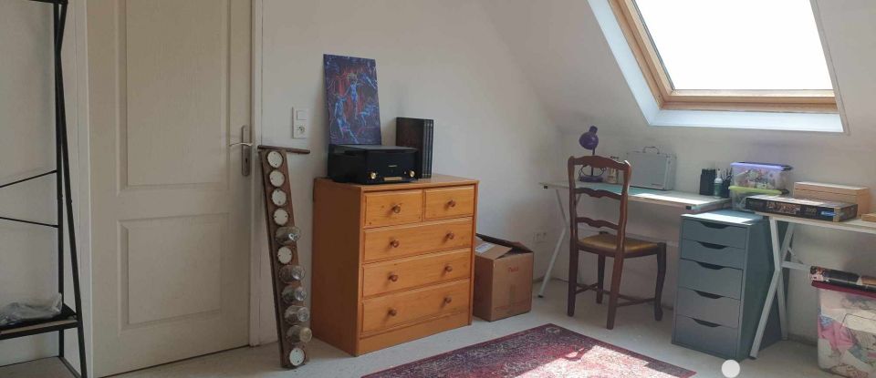 Longere 4 rooms of 100 m² in Mesnil-en-Ouche (27410)