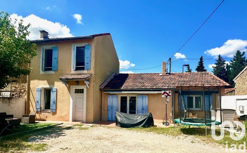 Maison 5 pièces de 105 m² à Orange (84100)