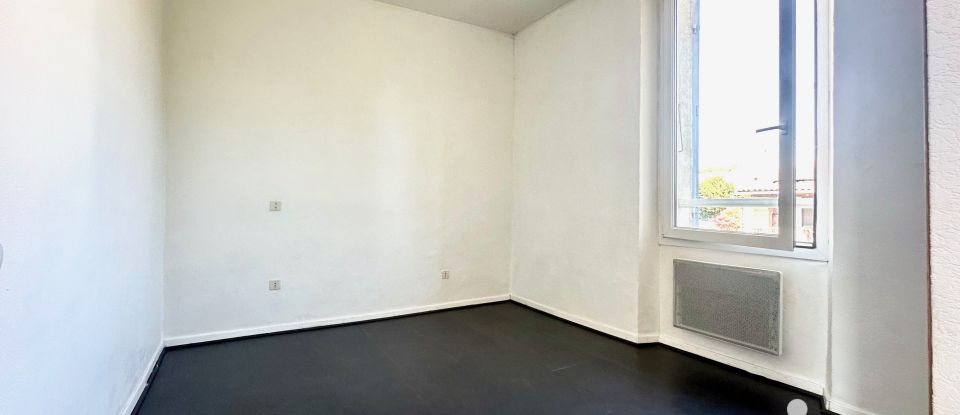 Maison 5 pièces de 105 m² à Orange (84100)