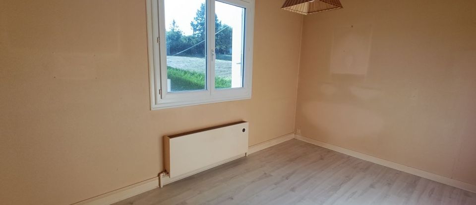 House 5 rooms of 121 m² in Luçay-le-Mâle (36360)