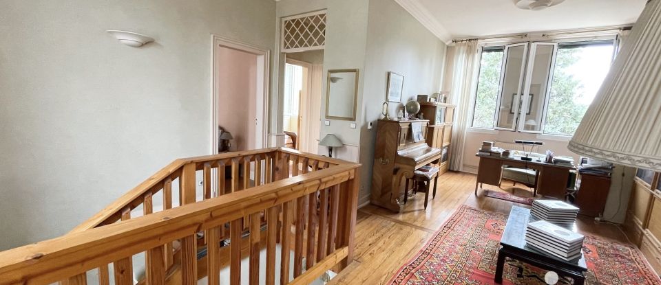 Town house 6 rooms of 138 m² in Bordeaux (33800)