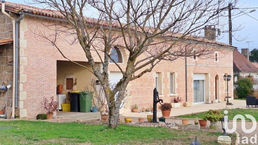 Longere 8 rooms of 190 m² in Le Pizou (24700)