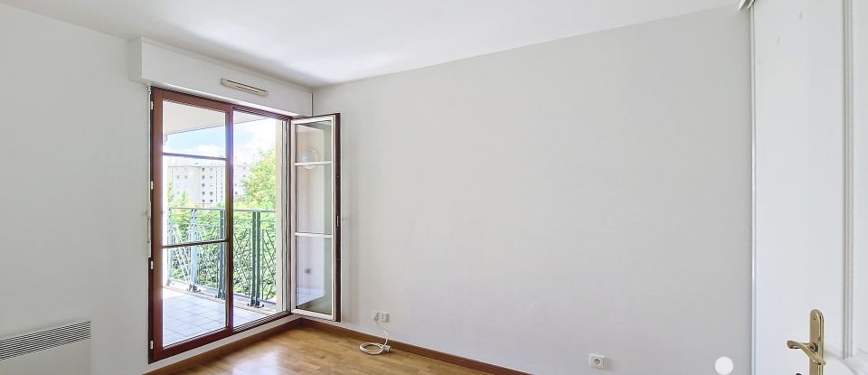 Appartement 4 pièces de 94 m² à Saint-Cloud (92210)