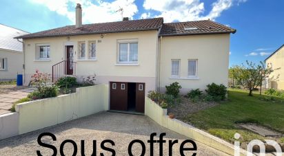 House 7 rooms of 84 m² in Oizé (72330)