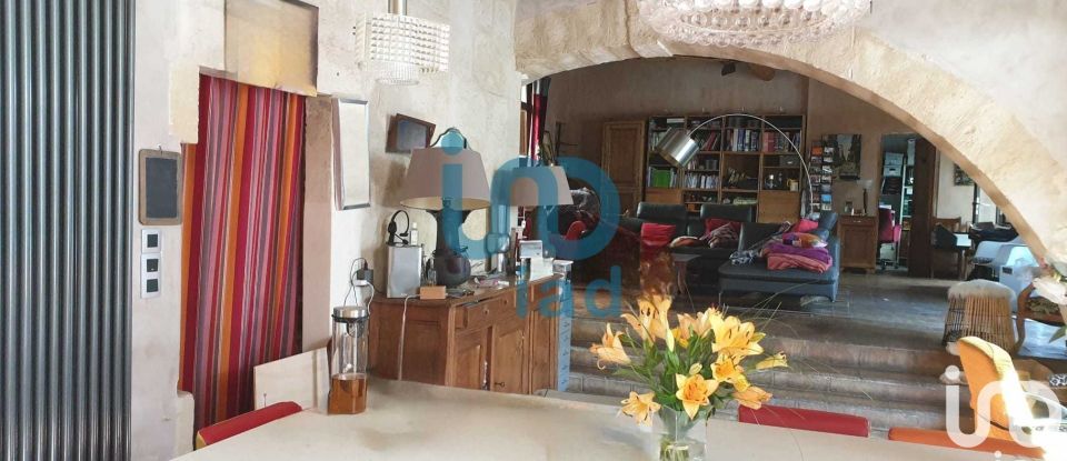 Town house 7 rooms of 230 m² in Nîmes (30000)