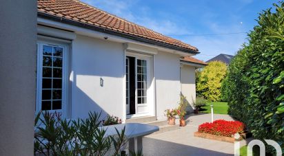 Maison traditionnelle 6 pièces de 142 m² à Mont-Saint-Aignan (76130)