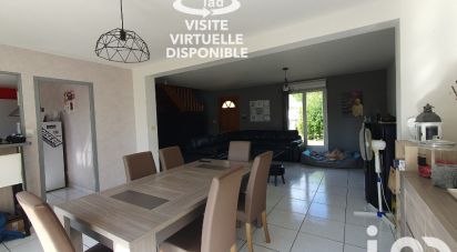 Maison 5 pièces de 115 m² à Manthelan (37240)