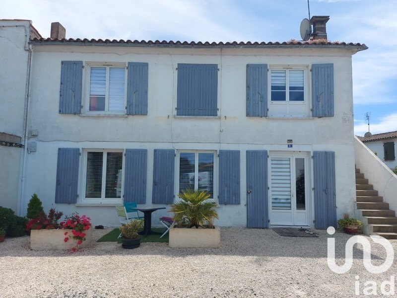 House 5 rooms of 94 m² in La Flotte (17630)