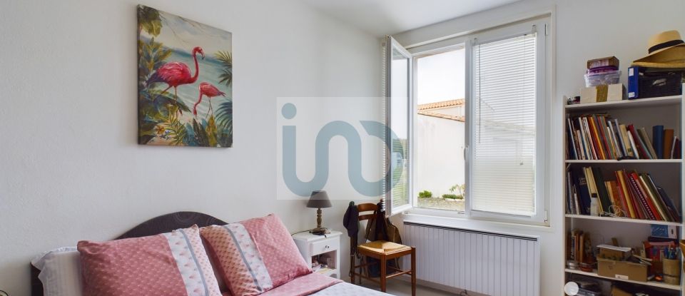 House 5 rooms of 94 m² in La Flotte (17630)