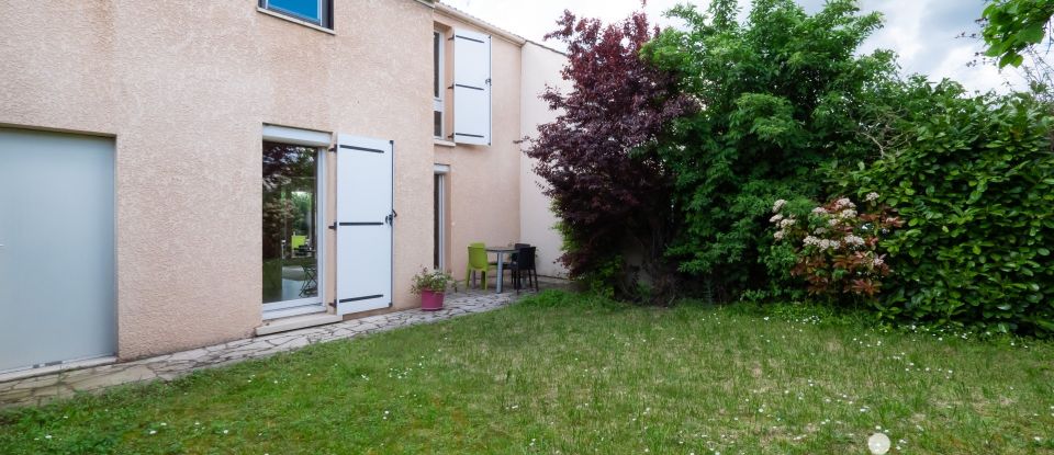 Maison 6 pièces de 104 m² à Chatou (78400)