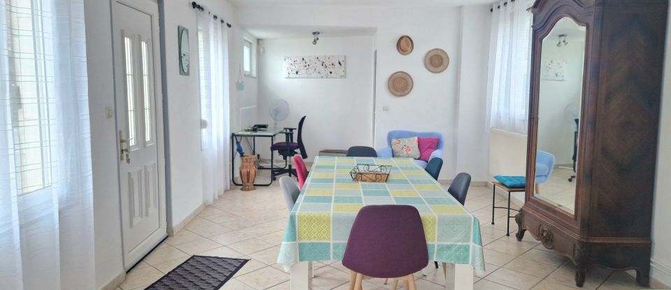 Maison 5 pièces de 96 m² à Aulnoye-Aymeries (59620)