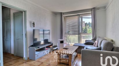 Apartment 4 rooms of 67 m² in Marseille (13013)