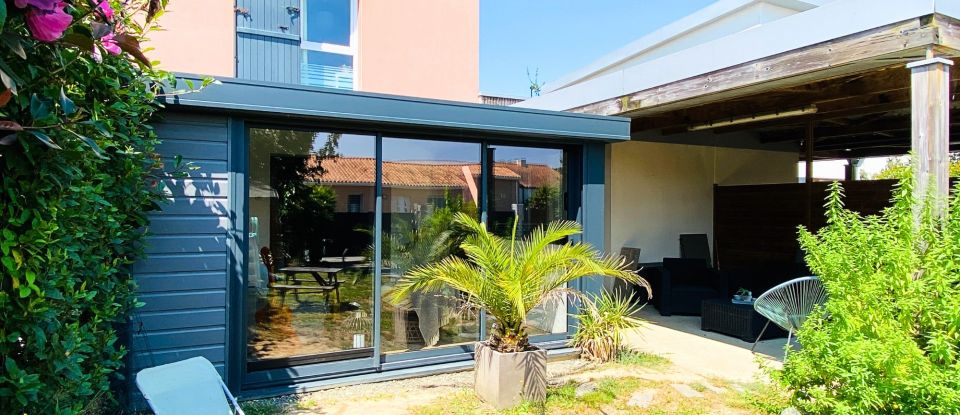 House 4 rooms of 100 m² in Bouaye (44830)