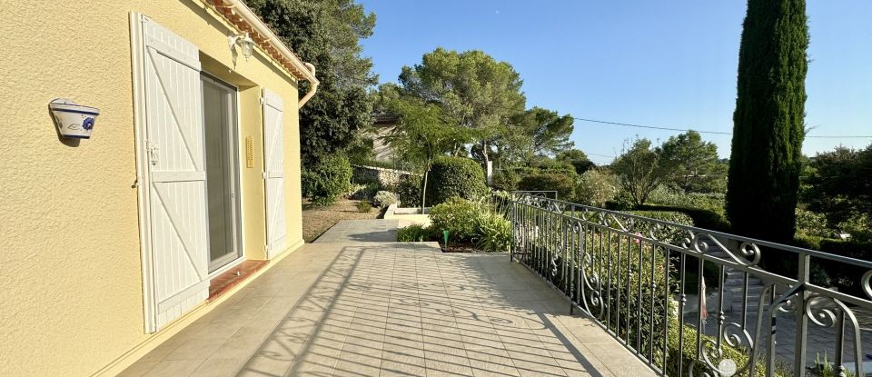 Maison traditionnelle 6 pièces de 196 m² à Nîmes (30900)