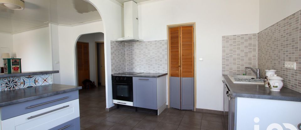 Apartment 3 rooms of 77 m² in Nîmes (30000)