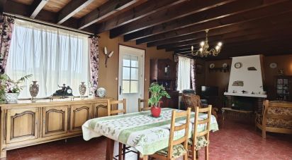 House 6 rooms of 115 m² in Blaringhem (59173)