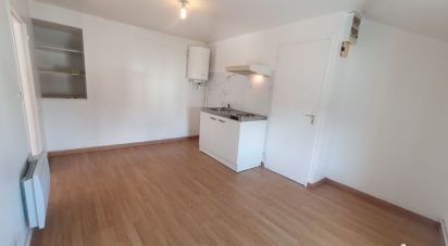 Apartment 3 rooms of 37 m² in Amiens (80000)