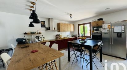 Maison 5 pièces de 104 m² à Castéron (32380)