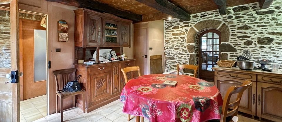 Longere 6 rooms of 200 m² in Langrolay-sur-Rance (22490)