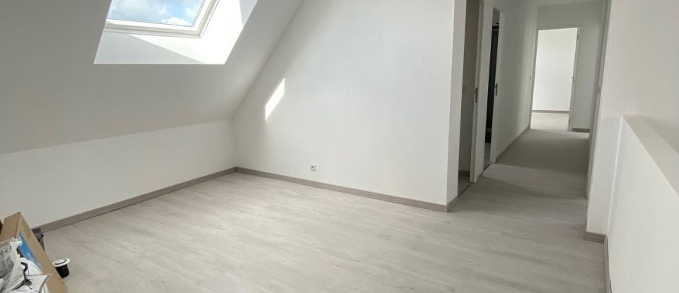 Maison traditionnelle 5 pièces de 183 m² à Houdan (78550)