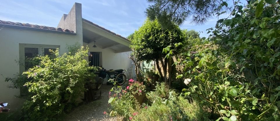 Maison 5 pièces de 127 m² à Loix (17111)