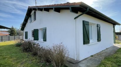 House 5 rooms of 155 m² in Lesperon (40260)