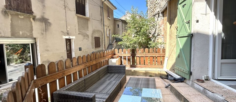 Village house 4 rooms of 87 m² in Les Mées (04190)