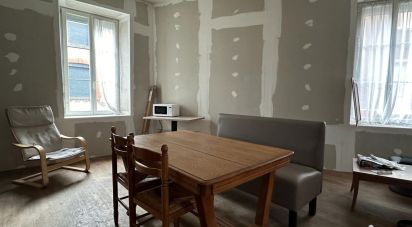 House 5 rooms of 303 m² in Auzances (23700)